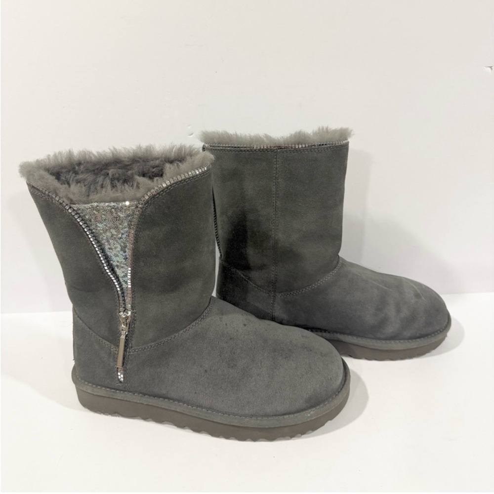 UGG Swarovski Crystal Zip Gray Sheepskin Boots Women 8 Winter - Picture 12 of 12